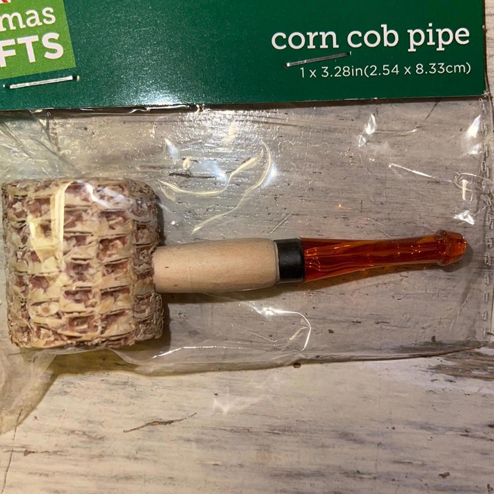 New in Package Faux Play Corncob Corn Cob Wood and amber plastic Snowman